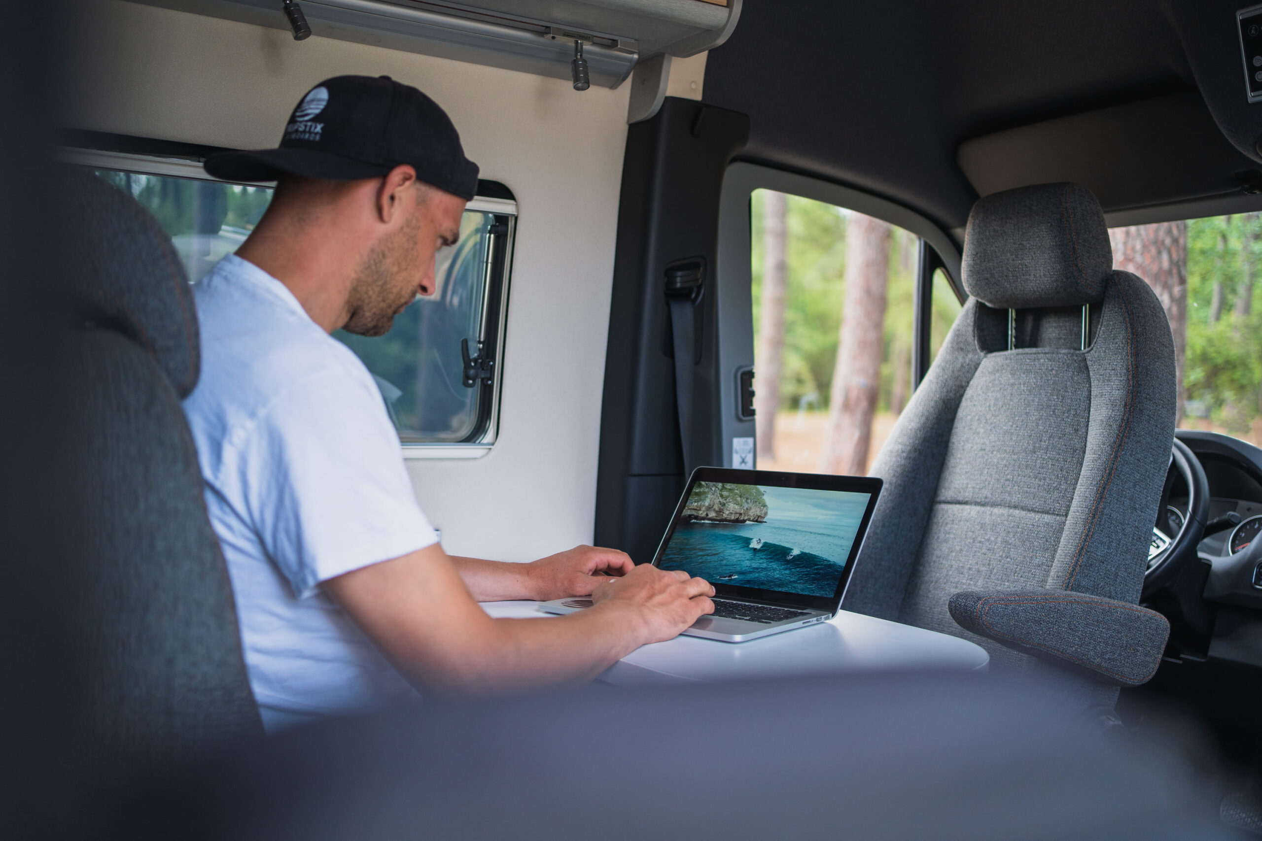 hymer-sup-surftrip-frankreich-spanien-chris-gollhofer-30